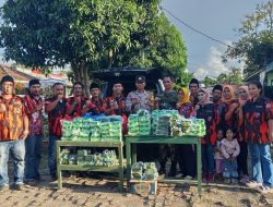 Pemuda Pancasila PAC Cileles Bagikan Takjil Sambut Ramadhan 1446 H