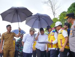 *Tinjau Perbaikan Ruas Jalan Nasional Batu Jomba, Bobby Nasution Minta Jalur Aman Dilalui Pemudik*