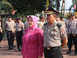 Kapolsek Cijaku Polres Lebak Kompol Asep Dikdik Sodikin Terima Kenaikan Pangkat Pengabdian