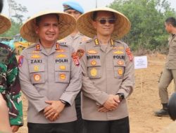 Kapolres Lebak Dampingi Kapolda Banten Laksanakan Penanaman Jagung di Cimarga