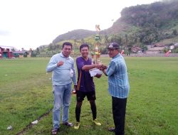 ‎Kepala Desa Bakauheni Resmi Tutup Turnamen Sepak Bola Ajang Silaturahmi Bakauheni Old Setar Usia 40 Tahun