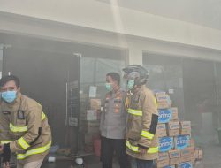 Respon Cepat, Kapolres Lebak Tinjau Langsung Penanganan Kebakaran Almond Super Rangkasbitung