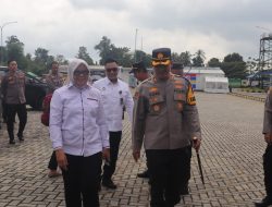‎Kompolnas Pantau Pengamanan Nataru di Bakauheni, Polisi dan Stakeholder Siap Layani Masyarakat ‎