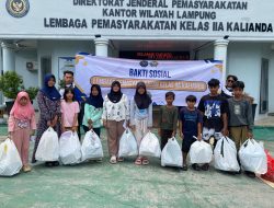 ‎Berbagi Di Bulan Penuh Berkah, Lapas Kalianda Salurkan Bantuan Untuk Masyarakat Sekitar