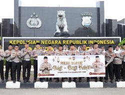 Dibulan Penuh Berkah, Kapolda Banten Berbagi Takjil Untuk Pengguna Jalan