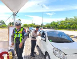 ‎Polres Lampung Selatan Terapkan Screening Tiket dan Sistem Stiker bagi Pemudik Menuju Pelabuhan