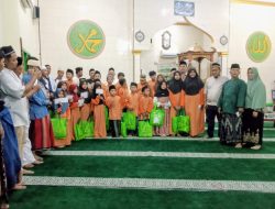 10 Muharam Penuh Berkah, 25 Anak Yatim Piatu Terima Santunan di Masjid Al Hafidz Way Apus