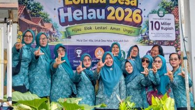 Jumat Berkah, TP PKK Desa Bakauheni Salurkan Sembako dan Jenguk Warga yang Sedang Sakit
