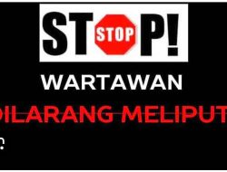 Beberapa Awak Media Di Halang Saat Hendak Masuk Kampung Ciguha Untuk Investigasi Dugaan Maraknya Pengolahan Dan Lubang Tambang Emas